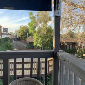 Main Street Cafe - Outside dining - Breakfast & Brunch Near Me - Fallbrook, California