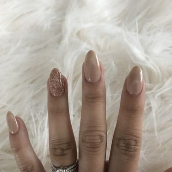 Long Beach Nails & Spa - Dip powder, almond shaped, natural nails done by the best...Hana!! - Nail Salons Near Me - Long Beach, California