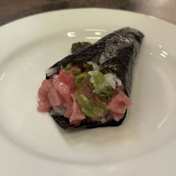 Sushi Beluga -Long Beach - Negi Toro Hand Roll - Japanese Near Me - Long Beach, California