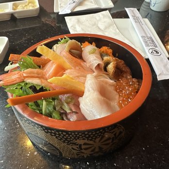 Drunken fish - Chiraishi bowl - Sushi Bars Near Me - Los Angeles, California Drunken fish - Chiraishi bowl - Sushi Bars Near Me - Los Angeles, California