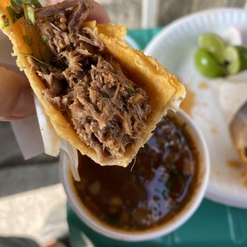 Tacos Avalos - Consomé is separate. Same beef in tacos and consomé. - Mexican Near Me - Los Angeles, California