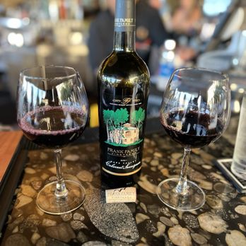 Japengo - Wine service - Asian Fusion Near Me - Lahaina, Hawaii