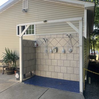 Rock Haven Lodge - Vacation Rentals Near Me - Murfreesboro, Tennessee
