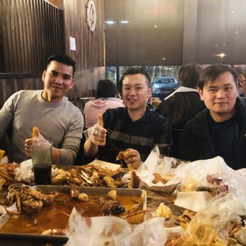 Crazy Crab - Seafood all you can eat - Cajun/Creole Near Me - Fairfax, Virginia