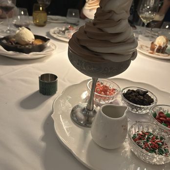 Daniel’s - Cookie skillet, Sundae and Banana bread - Steakhouses Near Me - Coral Gables, Florida