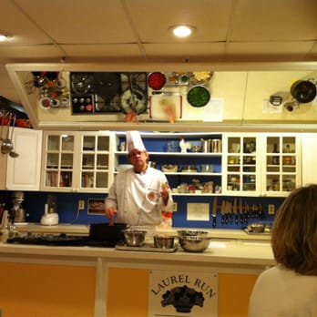 Laurel Run Cooking School - Chef Michael Edwards - Cooking Schools Near Me - Vermilion, Ohio