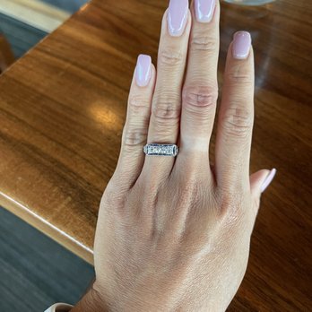 Prince Estate Jewelry - Art Deco diamond and sapphire platinum ring - Jewelry Near Me - Sausalito, California Prince Estate Jewelry - Art Deco diamond and sapphire platinum ring - Jewelry Near Me - Sausalito, California