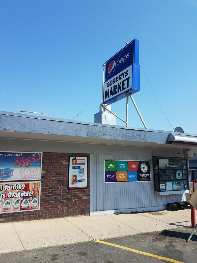 ROBERTS’ MARKET Updated June 2024 602 Maple St, Tieton, Washington