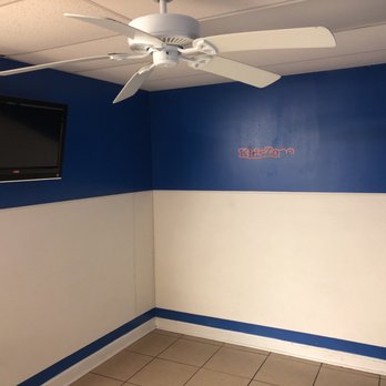 Speed Wash Laundromat - Laundromat Near Me - Metairie, Louisiana