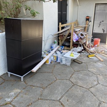 Stress Free Junk Removal - Pick up we did in Piedmont CA area (before) - Junk Removal & Hauling Near Me Stress Free Junk Removal - Pick up we did in Piedmont CA area (before) - Junk Removal & Hauling Near Me