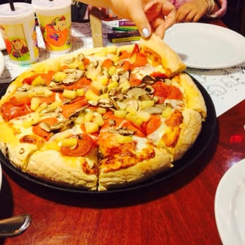 Dj’s Restaurant & Taphouse - Large Hawaiian Luau - Pizza Near Me - Manteca, California Dj’s Restaurant & Taphouse - Large Hawaiian Luau - Pizza Near Me - Manteca, California