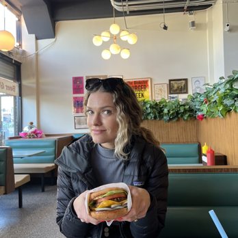 Burgerlords - Highland Park - Delicious cheese burger so good rn - Burgers Near Me - Los Angeles, California Burgerlords - Highland Park - Delicious cheese burger so good rn - Burgers Near Me - Los Angeles, California