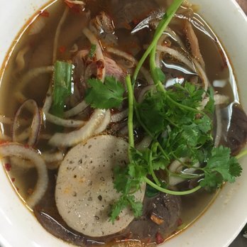 Pho King - Bun bo hue, large - Vietnamese Near Me - Oakland, California Pho King - Bun bo hue, large - Vietnamese Near Me - Oakland, California