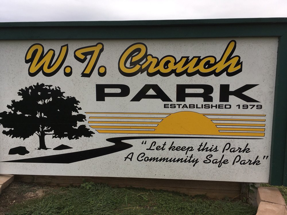 W. T Crouch Park Logo