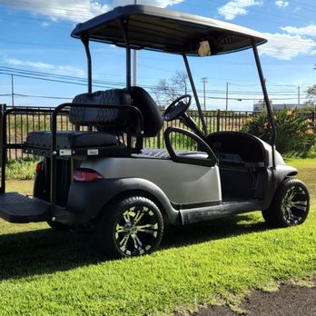 Altered Image Wraps - Golf cart wrapped with brushed nickel - Vehicle Wraps Near Me