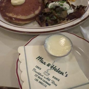Max & Helen’s - Cute napkin with LARCHMONT SLAM ($27) in the back - Delis Near Me - Los Angeles, California Max & Helen’s - Cute napkin with LARCHMONT SLAM ($27) in the back - Delis Near Me - Los Angeles, California