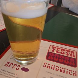 Bottoms up - great spot! Bottoms up - great spot!