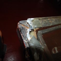 Herencia Restaurant - Chipped table