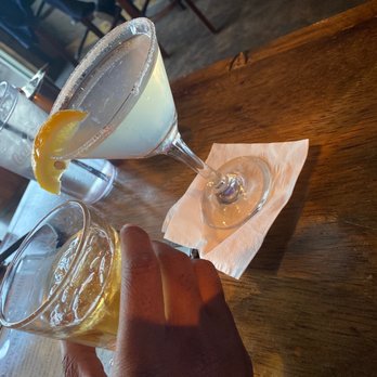 The Office Bar & Kitchen - Sports Bars Near Me - Castle Rock, Colorado