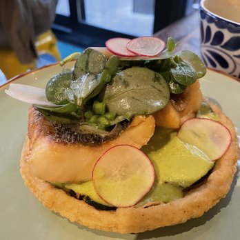 Covacha - Fish pellizcada - Mexican Near Me - New York, New York