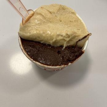 Geluna Gelato - Salted caramel and dark chocolate - Gelato Near Me - Cary, North Carolina