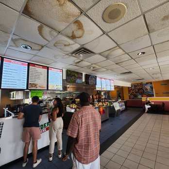 Alex's Mexican - people ordering food at a restaurant - Mexican Near Me - primm, Nevada