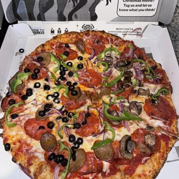 Mattenga's Pizzeria Wilderness Oak - 16' Supreme Pizza - Pizza Near Me - San Antonio, Texas Mattenga's Pizzeria Wilderness Oak - 16' Supreme Pizza - Pizza Near Me - San Antonio, Texas