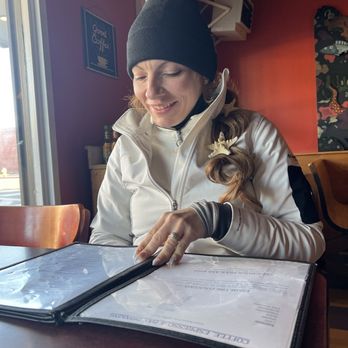 Rocky Bay Cafe - Breakfast & Brunch Near Me - Friday Harbor, Washington