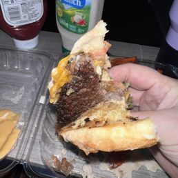 Dry, heatlamped meat