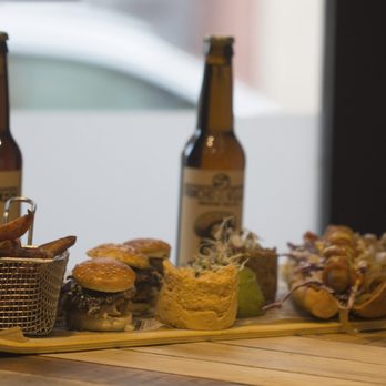 L'Embargo - Planche de tapas du soir - Vegan Near Me - Toulouse, 31