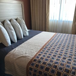 Three Rivers Inn - Beautiful beds