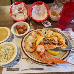 The Catfish Place - Broiled Seafood Platter