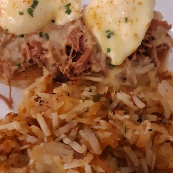 The Maple Table - Eggs Benedict with hashbrowns - Salad Near Me - Racine, Wisconsin