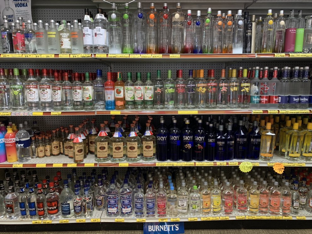 CENTER LIQUORS Updated April 2024 509 Center St, Manchester