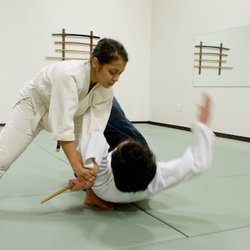 Aikido Portland Aikikai - Knife disarms for the win!