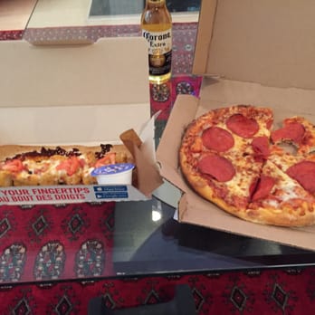 Domino's Pizza - Pizza Near Me - Thornhill, Ontario
