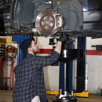 Randall's Automotive - Oil Change Stations Near Me - Greensboro, North Carolina Randall's Automotive - Oil Change Stations Near Me - Greensboro, North Carolina