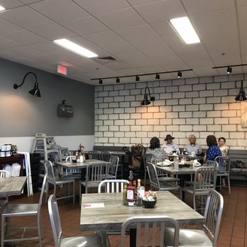 Biscuits Cafe - Cafe interior - Breakfast & Brunch Near Me - Peoria, Arizona