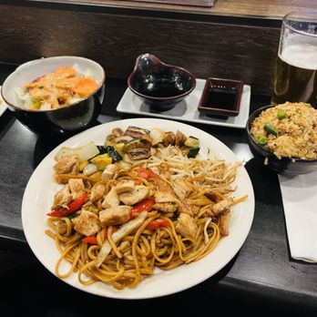 Tokyo Kitchen - Chicken Yakisoba - Japanese Near Me - Montclair, California Tokyo Kitchen - Chicken Yakisoba - Japanese Near Me - Montclair, California