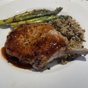 The Lodge at Paris Landing - Pork chop - Resorts Near Me - Buchanan, Tennessee The Lodge at Paris Landing - Pork chop - Resorts Near Me - Buchanan, Tennessee