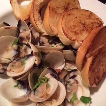 R.O.K. - Garlic and Wine Clams - Korean Near Me - Lauderhill, Florida R.O.K. - Garlic and Wine Clams - Korean Near Me - Lauderhill, Florida