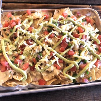 barquebc - Chicken nachos - Barbeque Near Me - Bay City, Michigan