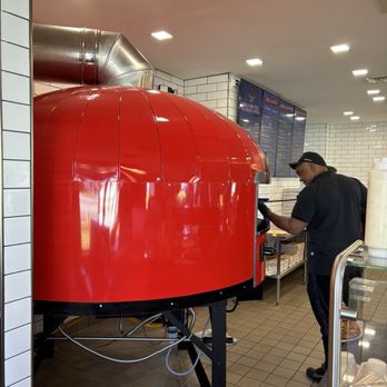 U Pizza - The big red oven - 3 minutes to cook a pizza! - Pizza Near Me - Deerfield Beach, Florida