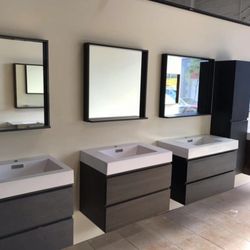 NY Bath Vanity - The showroom in Flushing, Queens.