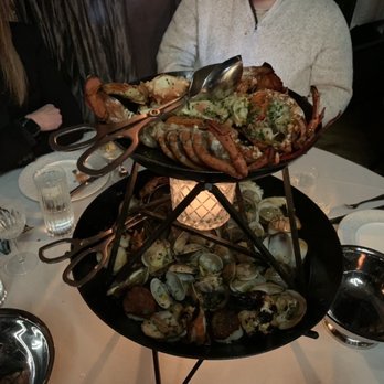 Maple & Ash - Steakhouses Near Me - Chicago, Illinois