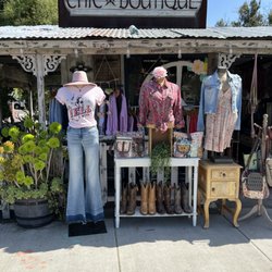 Chic Boutique - Shop this women's boutique in east county San Diego!