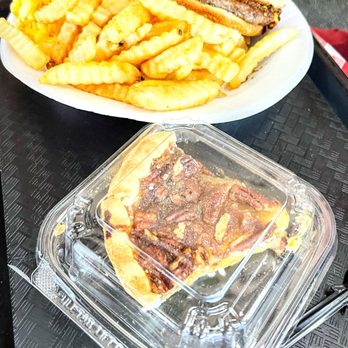 The Beacon Drive-In - Chili Cheeseburger Small Fries Mac n Cheese Slice Pecan Pie - Burgers Near Me - Spartanburg, South Carolina The Beacon Drive-In - Chili Cheeseburger Small Fries Mac n Cheese Slice Pecan Pie - Burgers Near Me - Spartanburg, South Carolina