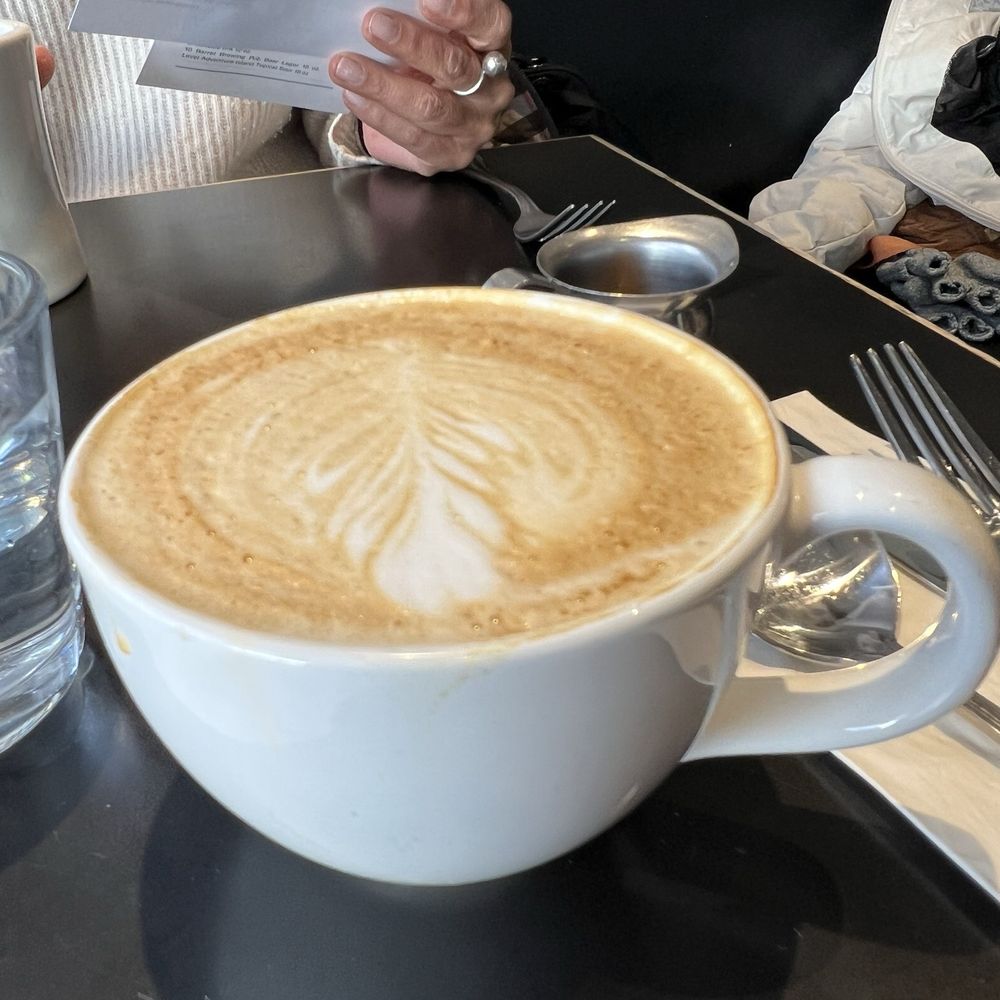 Cricket Cafe - Latte - Breakfast & Brunch Near Me - Portland, Oregon