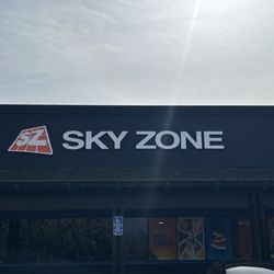 Sky Zone Trampoline Park - Outside