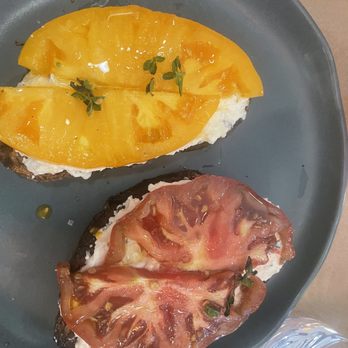 MILTON POINT PROVISIONS - Updated May 2025 - 51 Photos & 39 Reviews ...